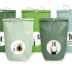 Adventskalender DIY - 24 Tüten zum selber Befüllen, grün