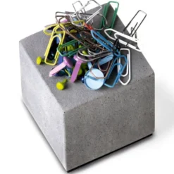 Büroklammernhalter / Magnetischer Block aus Beton