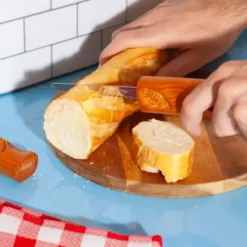Brotmesser in Baguetteoptik 2-teilig mit Hülle aus Akazienholz