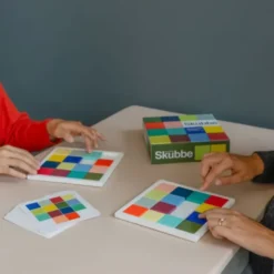 Das flotte Schiebespiel SKUBBE - Holzspiel bunt