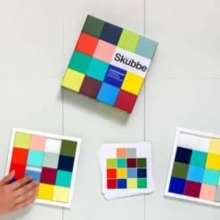Das flotte Schiebespiel SKUBBE - Holzspiel bunt