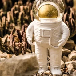 Dekofigur / Schneekugel - THE ASTRONAUT
