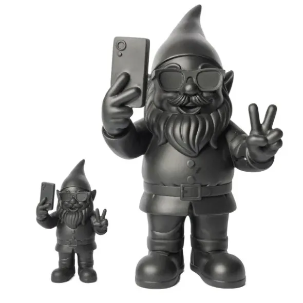 Dekofigur Zwerg Selfie mit Smartphone & Peace-Zeichen 12 cm schwarz