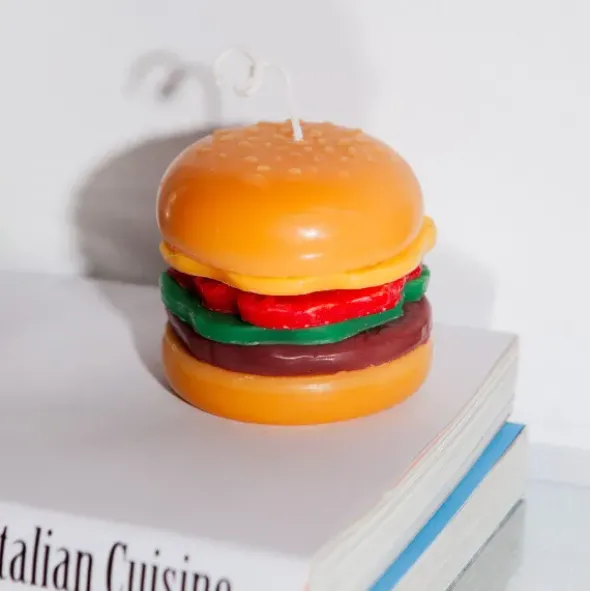 Dekokerze Burger-Optik – witzige 3D Kerze im Hamburger Design