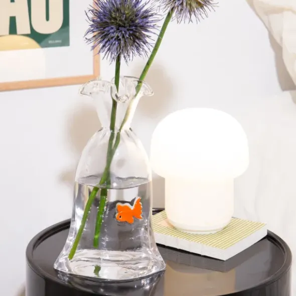Design Glasvase mit Goldfisch – Deko Vase aus klarem Glas 22 cm
