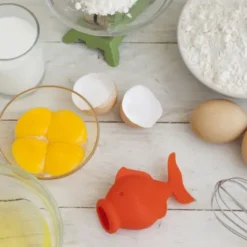 Eigelbtrenner Yolk Fish