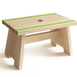 Fußschemel Little Stool - massiver Holzschemel mit Antirutschgummi grün