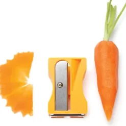 Gemüse Spitzer und Schäler Karoto, orange