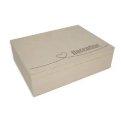 Geschenkverpackung Holzbox mit Gravur, Herzschleife + Name