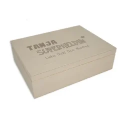 Geschenkverpackung Holzbox mit Gravur, Superheldin + Name