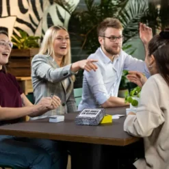 Gesellschaftsspiel / Zwei Doofe ein Gedanke