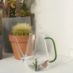 Glas Gießkanne 1 l mit integrierter Tulpe Glas-Blume