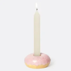 Kerzenhalter Donut pink – Kerzenständer aus Keramik im Fast Food Design