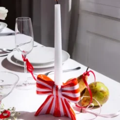 Kerzenhalter Schleife lila rot gestreift – Kerzenständer 11 cm aus Keramik für Stabkerzen