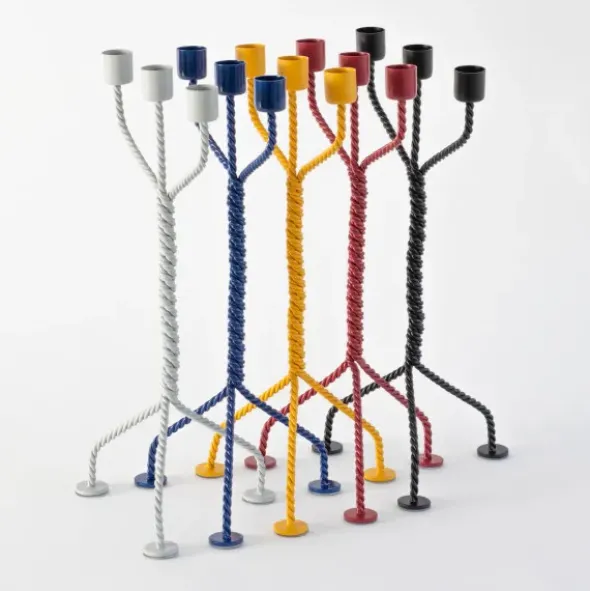Kerzenleuchter TWISTED schwarz