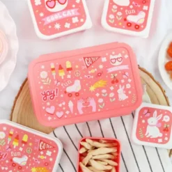 Kinderlunchbox 1,2 l mit bunten Kindermotiven - 3 Fächer mit herausnehmbarer Innenschale