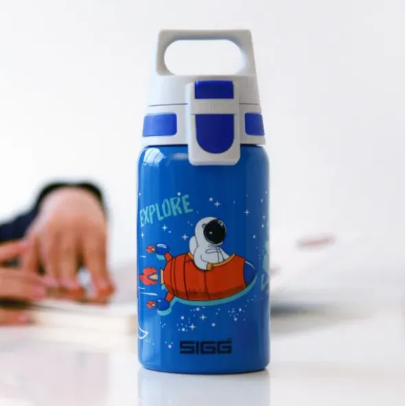 Kindertrinkflasche SHIELD ONE 0,5 l – Edelstahlflasche blau mit Weltraum-Motiv