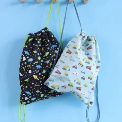 Kinderturnbeutel 42 x 32 cm mit Weltraummotiv - schwarzer Sportbeutel GALAXY mit Innentasche
