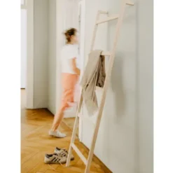 Kleiderleiter Holz LEO - Holzleiter Garderobe / Anlehnleiter Eschenholz