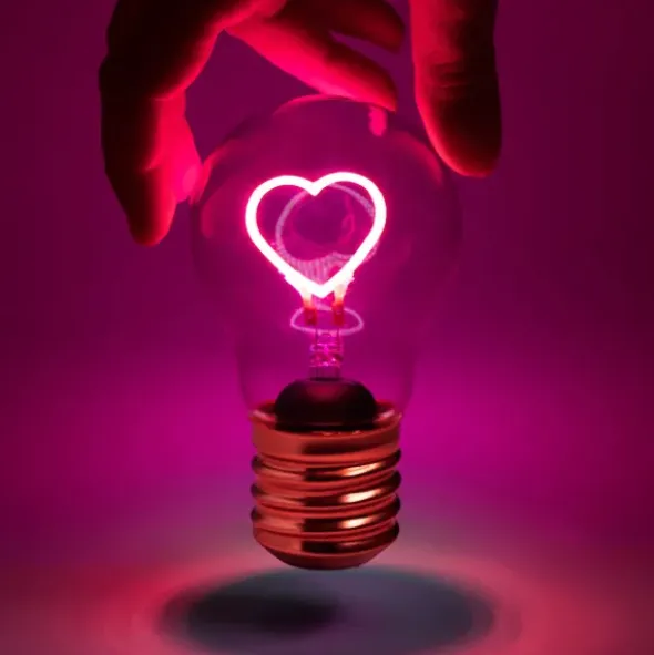 LED Heart Lightbulb - kabellose Glühbirne