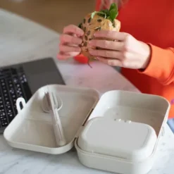 Lunchbox PASCAL S sand - ORGANIC bio-circular