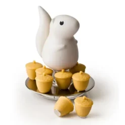 Magnethalter Eichhörnchen SQUIRREL & ACORN weiß