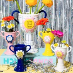 Minivase TROPHY 11,5 cm rosa – kleine Pokal Vase