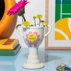 Minivase TROPHY 11,5 cm weiß – kleine Pokal Vase #1 Partner in Life