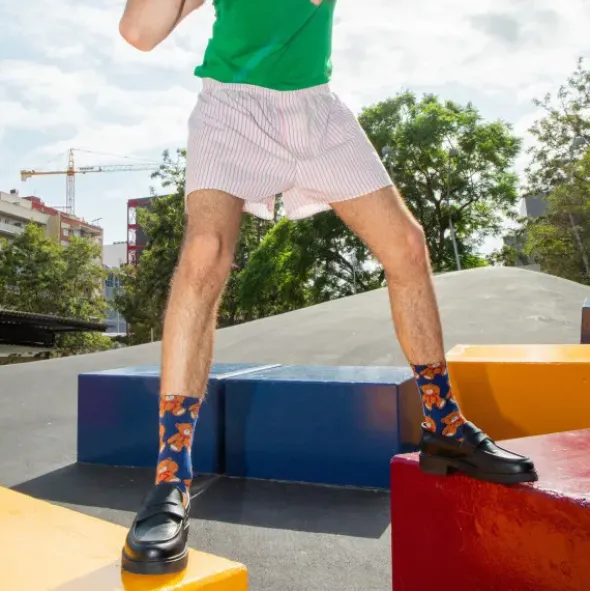 Motivsocken Teddybären - Spruchsocken "Hugs over Drama"