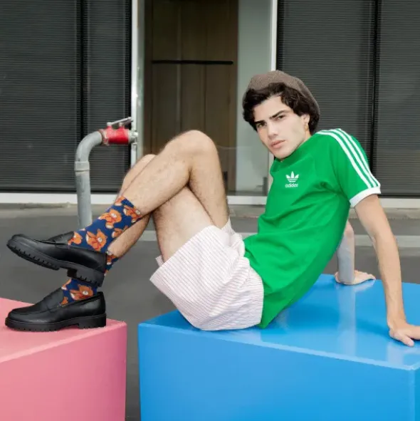 Motivsocken Teddybären - Spruchsocken "Hugs over Drama"