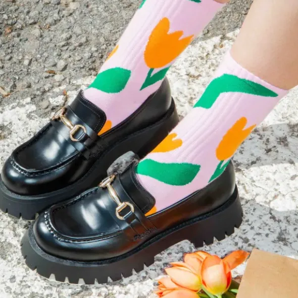 Motivsocken Tulpen - Spruchsocken "Tulips can´t bloom without rain"