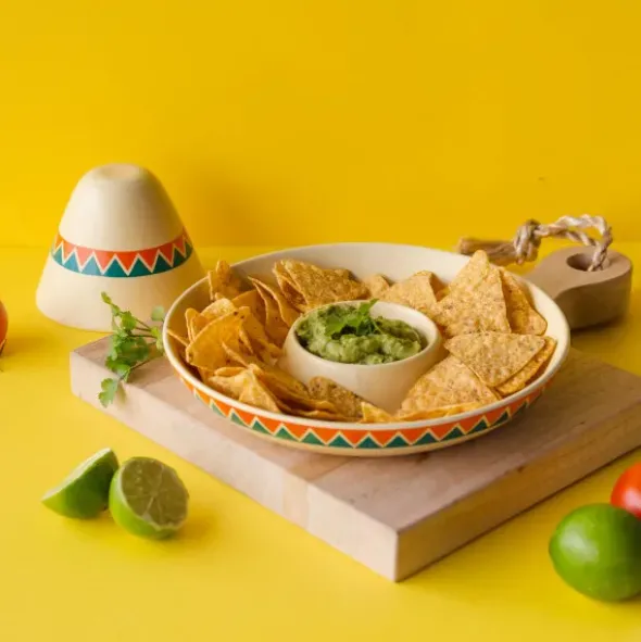 Nacho Sombrero Snackschale mit Dip-Funktion – THE MEXICAN