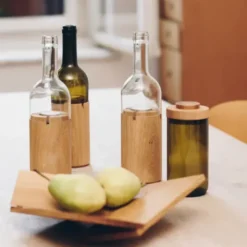 Obstschale OH LÀ LÁ aus Eichenholz – magnetische Servierschale zerlegbar