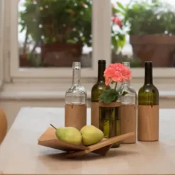 Obstschale OH LÀ LÁ aus Eichenholz – magnetische Servierschale zerlegbar