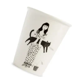 Porzellanbecher weiß - Motiv Frau mit Katze 