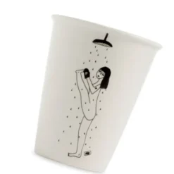 Porzellanbecher weiß - Motiv Yoga-Frau unter Dusche