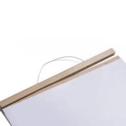 Posterleiste Holz 30 cm – magnetische Leiste aus Eichenholz (DIN A3)