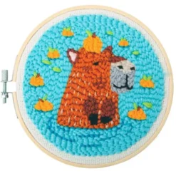 Punch Needle Set - Stickbild Capybara - Lochnadel DIY Stickset Ø 15 cm