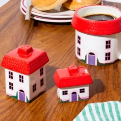 Salz- und Pfefferstreuer COTTAGE – Streuer-Set aus Keramik in Haus-Optik