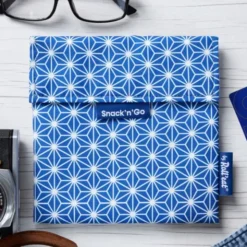 Sandwichtüte Snack´n´Go wiederverwendbar – blaue Lunchbag mit weißem Muster
