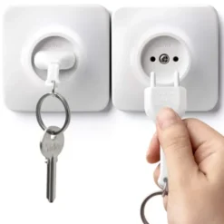 Schlüsselanhänger Steckdose Unplug weiß