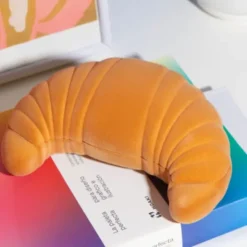 Schmuckbox Croissant mit Samtbezug
