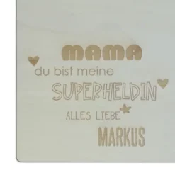 Schneidebrett mit Gravur MAMA + Namensgravur, 30 x 18 cm