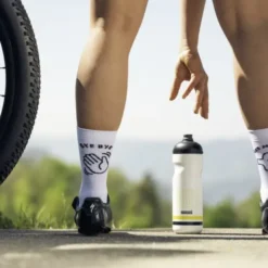 SIGG Sport Trinkflasche Pulsar - 0,75 l weiß