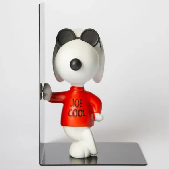 Snoopy Buchstütze Joe Cool – Peanuts Bücherhalter schwarz mit Snoopy Figur