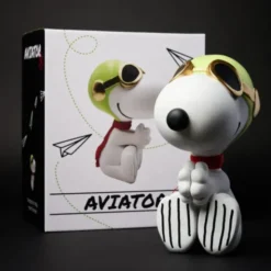 Snoopy Figur Flieger 25 cm, sitzend weiß – Peanuts Dekofigur