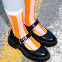 Socken in Getränkedose - Soda Socks Erdbeergeschmack