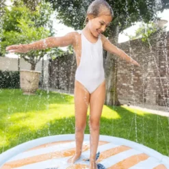 Sprinkler Wasserspielmatte Kinder 150 cm, Hai-Motiv.