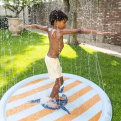 Sprinkler Wasserspielmatte Kinder 150 cm, Hai-Motiv.
