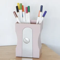Stifteköcher Spitzer rosa